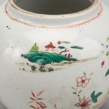 A chinese porceain teapot. 18th century.