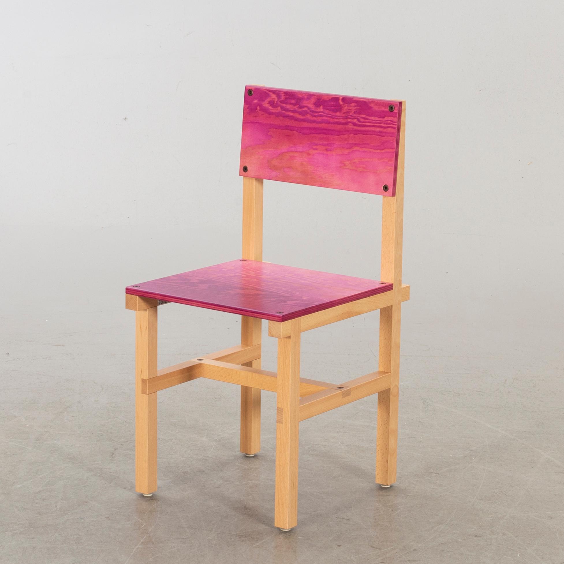 FREDRIK PAULSEN, "Röhsska" Designbaren, chair, Blå Station 2020, Chair 24/102.