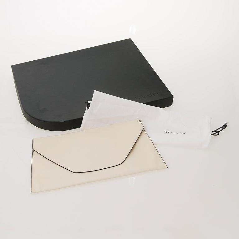 VALEXTRA, Envelope clutch.