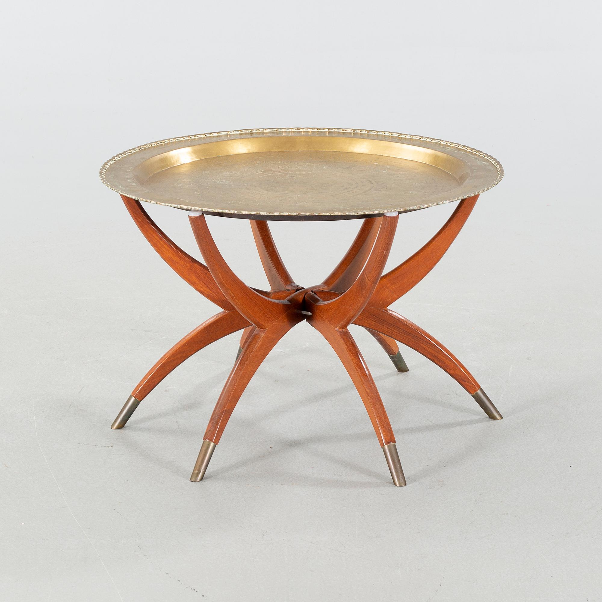 A traytable from late 20th century.