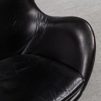 ARNE JACOBSEN,  fåtölj, "Ägget/ The Egg Chair", Arne Jacobsen, Fritz Hansen, Danmark 1960-tal.