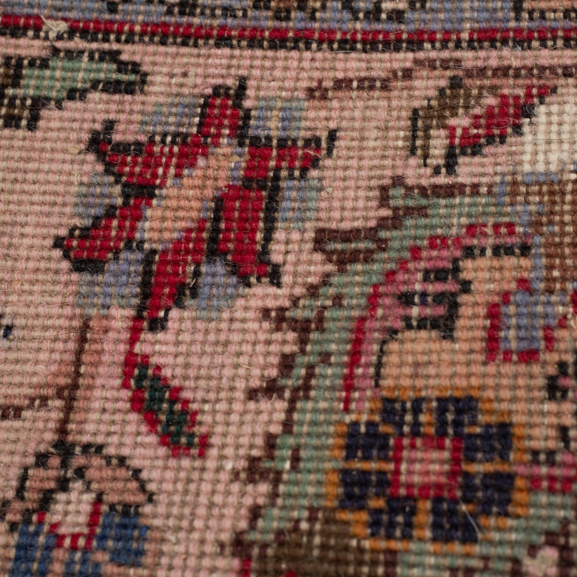 Matta, Täbris, ca 298 x 183 cm.