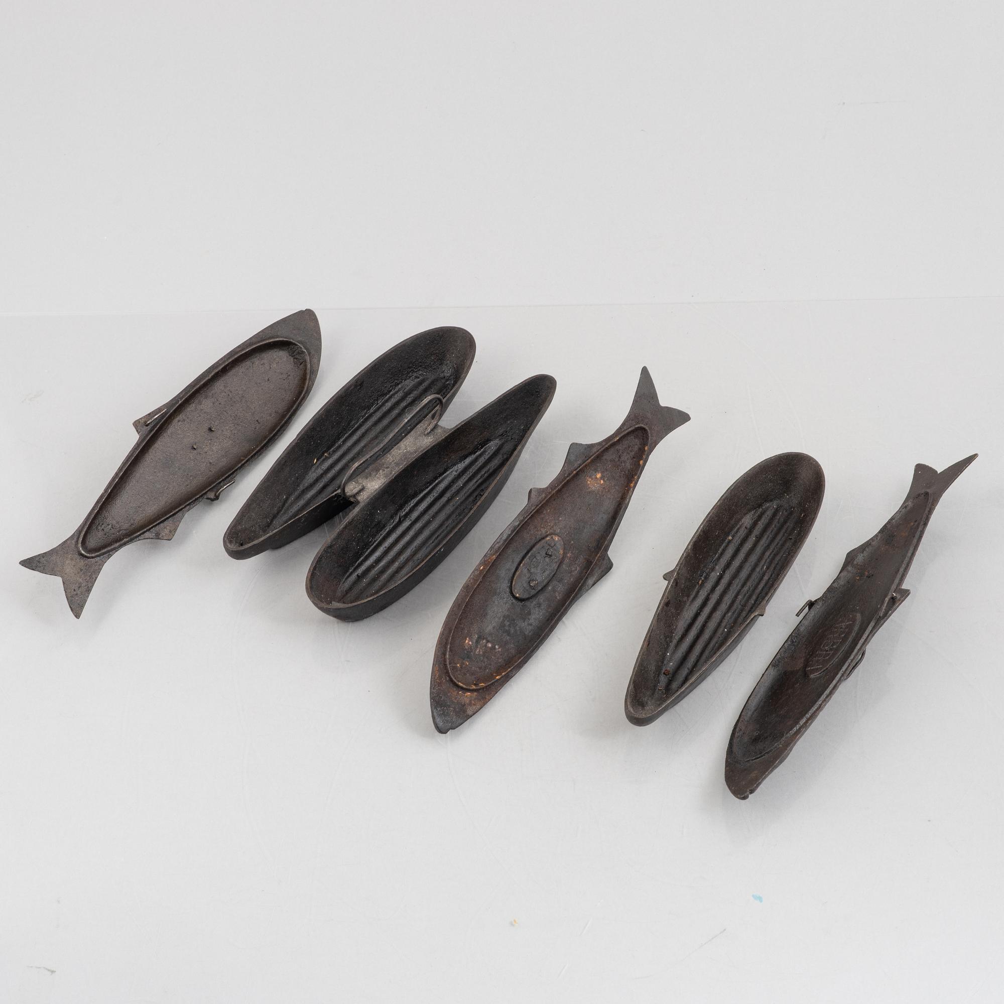 Fish moulds, 2 pcs, cast iron, Arbrå, second half of the 20th century.