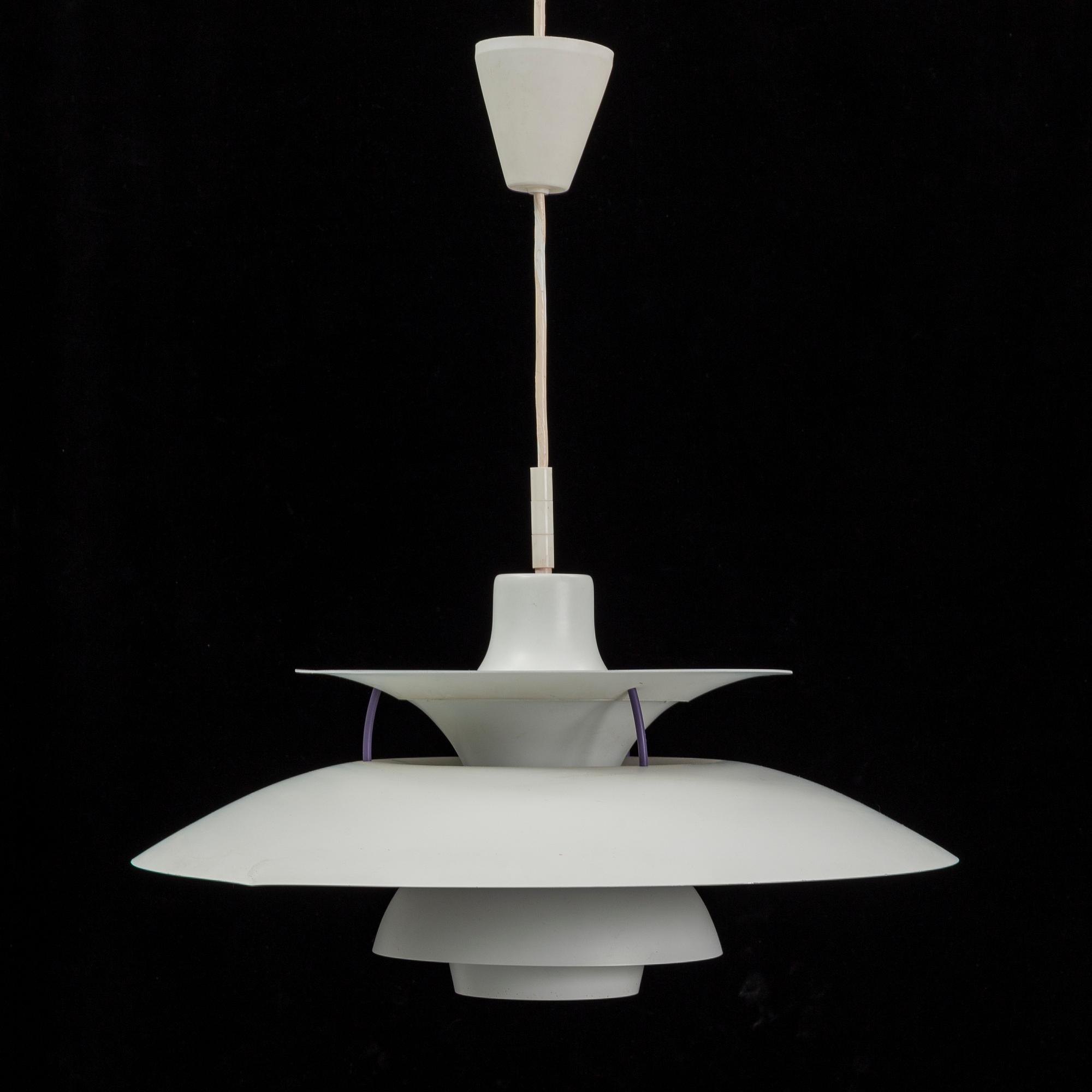 POUL HENNINGSEN, taklampa, "PH 5" för Louis Poulsen.
