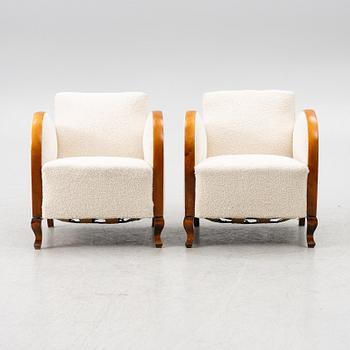 A pair of armchairs, first half of the 20th century.