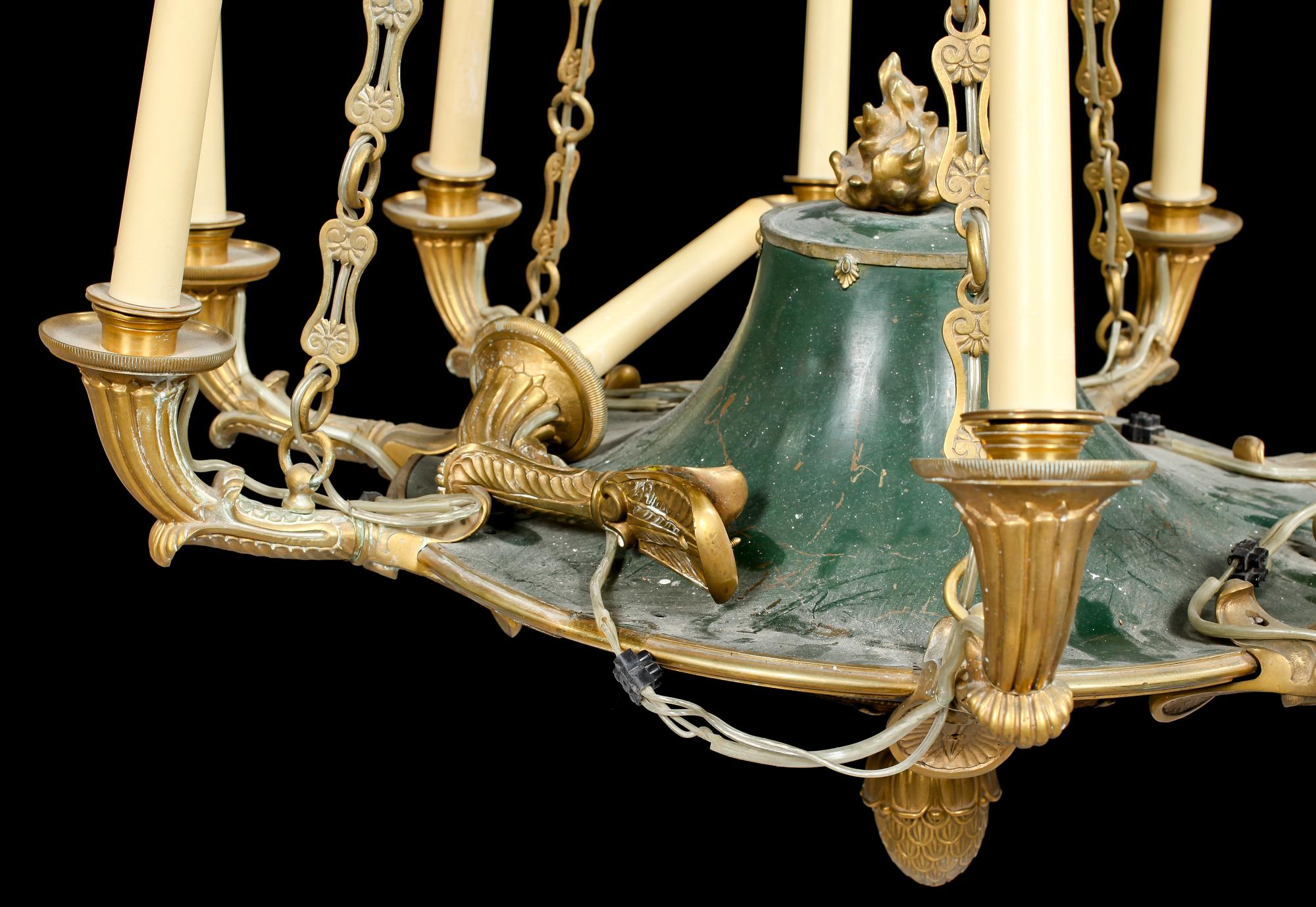 TAKLAMPA, empirestil, 1900-tal. Höjd ca 92 cm.