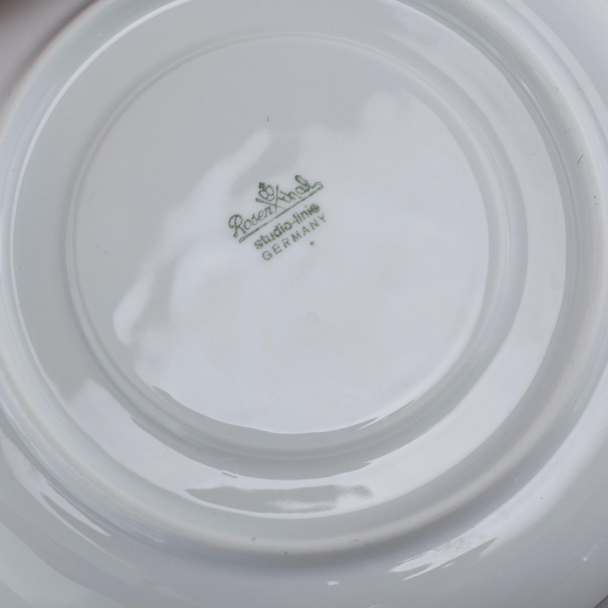 A tableware set of 28 pieces, "Century new wave" by Tapio Wirkkala and Dorothy Hafner for Rosenthal Studio Linie.