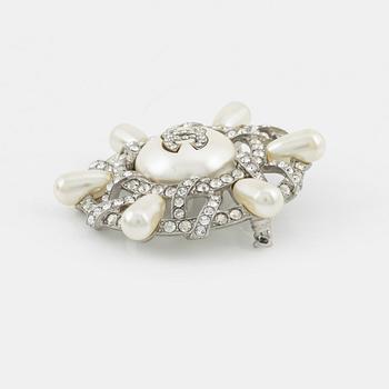 Chanel, a silvermetal, imitation pearl and crystal brooch, 2018.