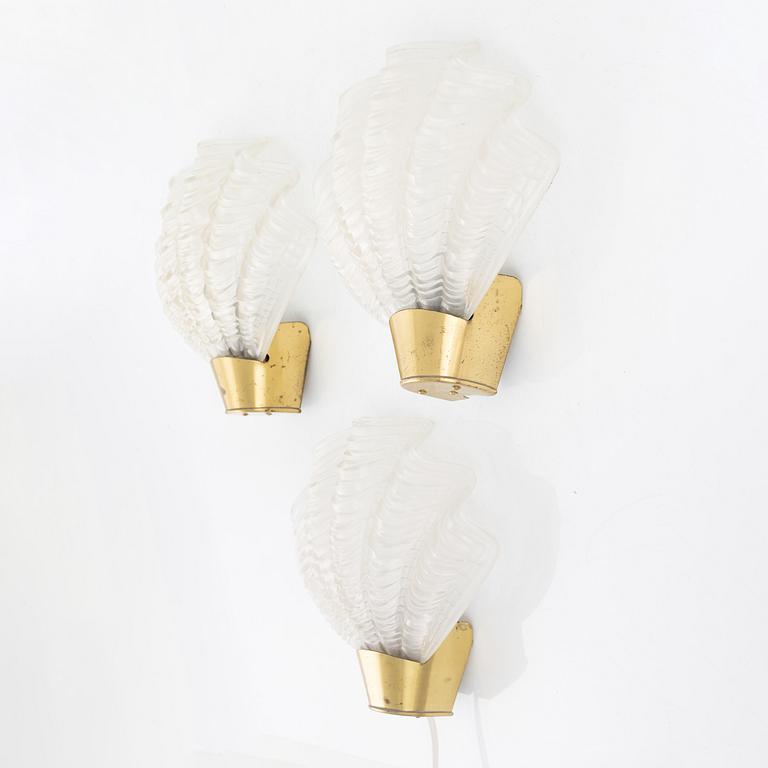 Vägglampor, 3 st, "coquille", ASEA belysning 1940-tal.