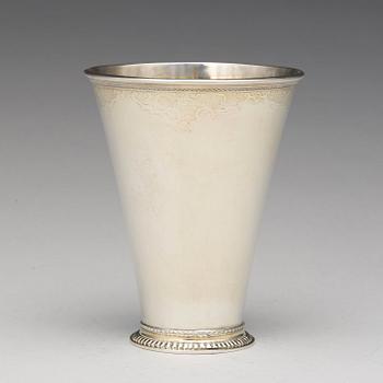 Petter Lund, bägare, silver, Nyköping 1736.