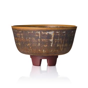 133. Wilhelm Kåge, a Farsta stoneware bowl, Gustavsberg Studio 1956.