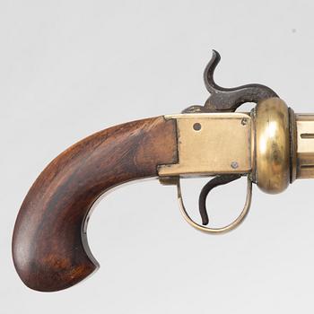 Slaglåsrevolver, svensk, 1800-talets andra hälft.