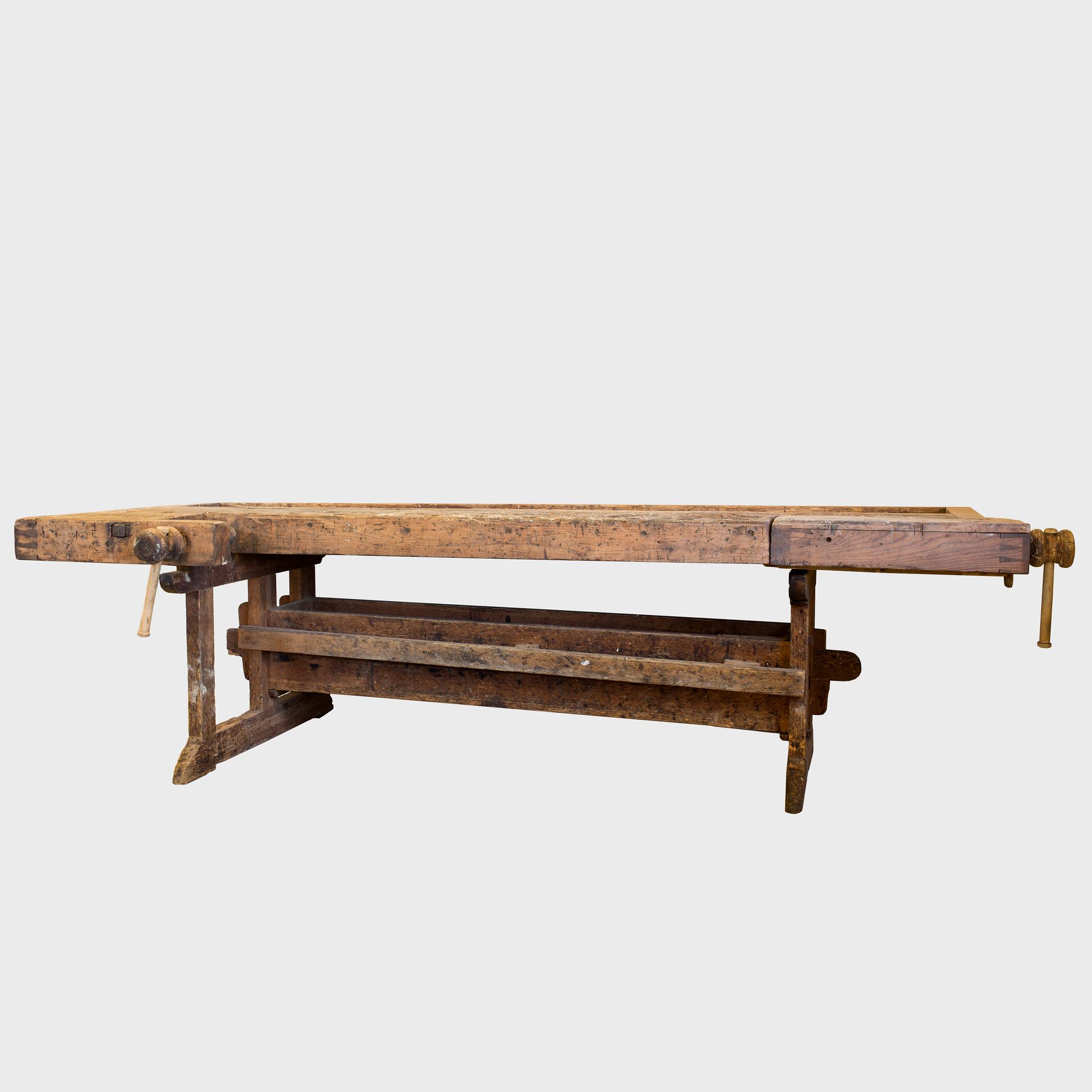 A 19th/20th century carpenter's bench.