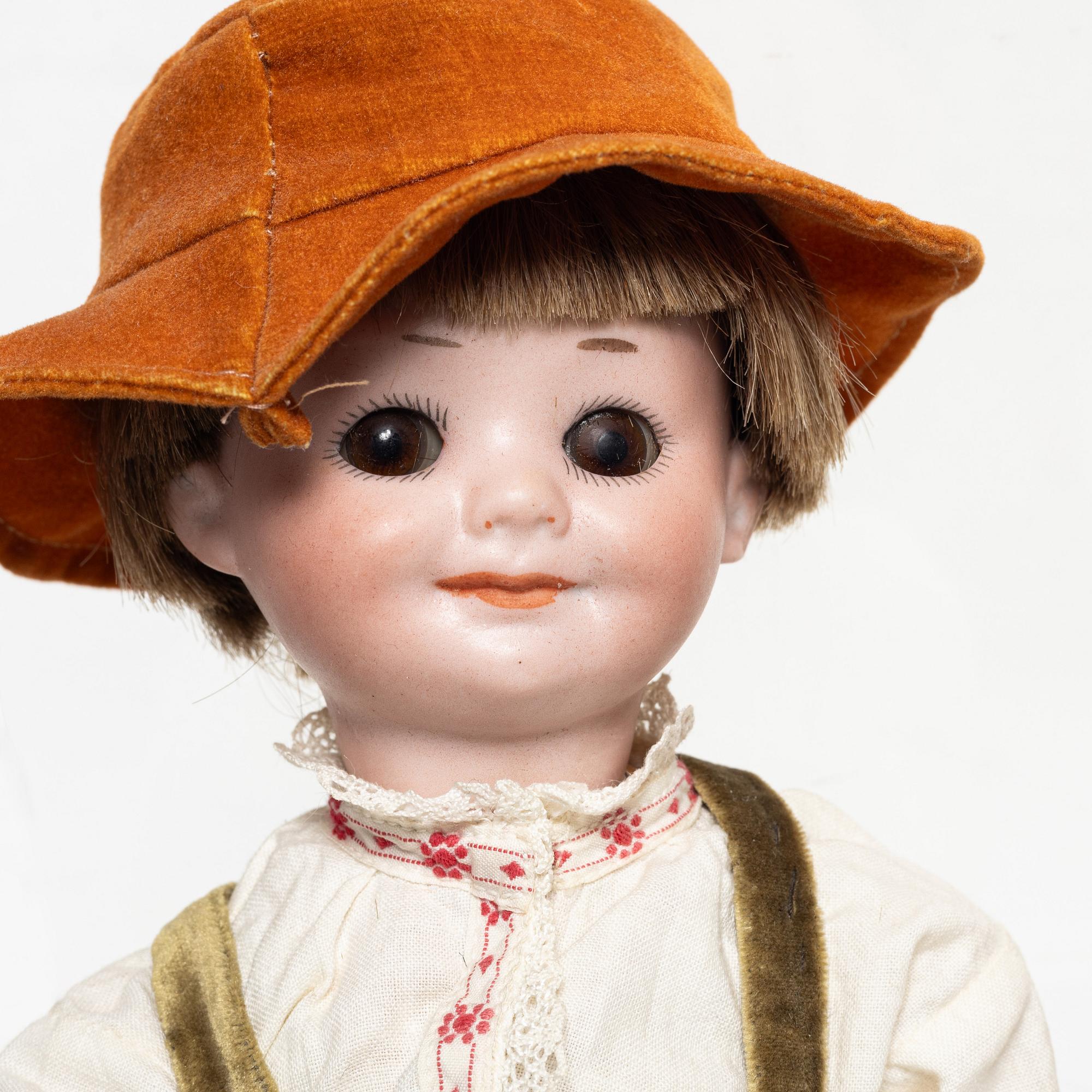 Dolls two pcs, Armand Marseille, Germany, No. 323 & 325, ca 1914-1925.