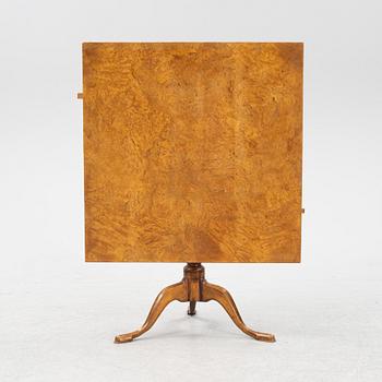 A Swedish root veneered tilt top table, end of the 18th Century.