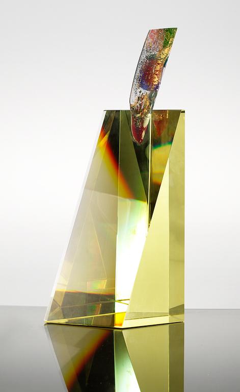 A Yan Zoritchak glass sculpture, France 1990.
