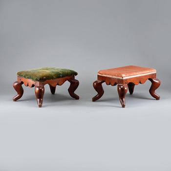 PALLAR, 2 st, barockstil, 1900-talets början.