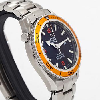 Omega, Seamaster, Planet Ocean 600M, Chronometer, armbandsur, 45,5 mm.