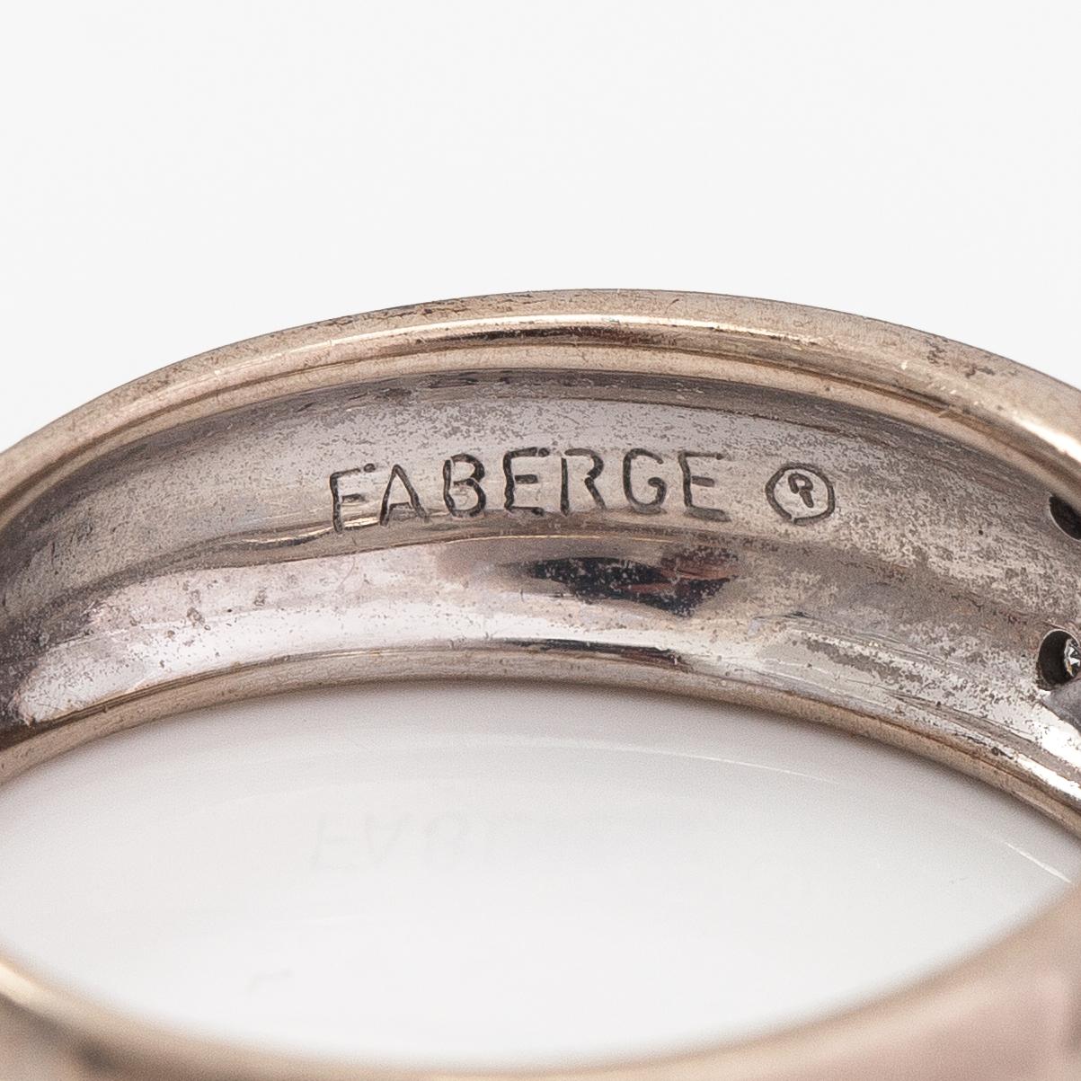 Fabergé, An 18K white gold ring with enamel and diamonds ca. 0.04 ct in total. Victor Mayer.