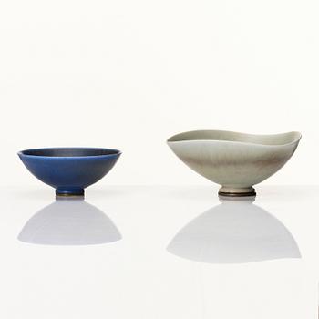 Berndt Friberg, a stoneware vase and two bowls, Gustavsberg studio, Sweden 1951-72.