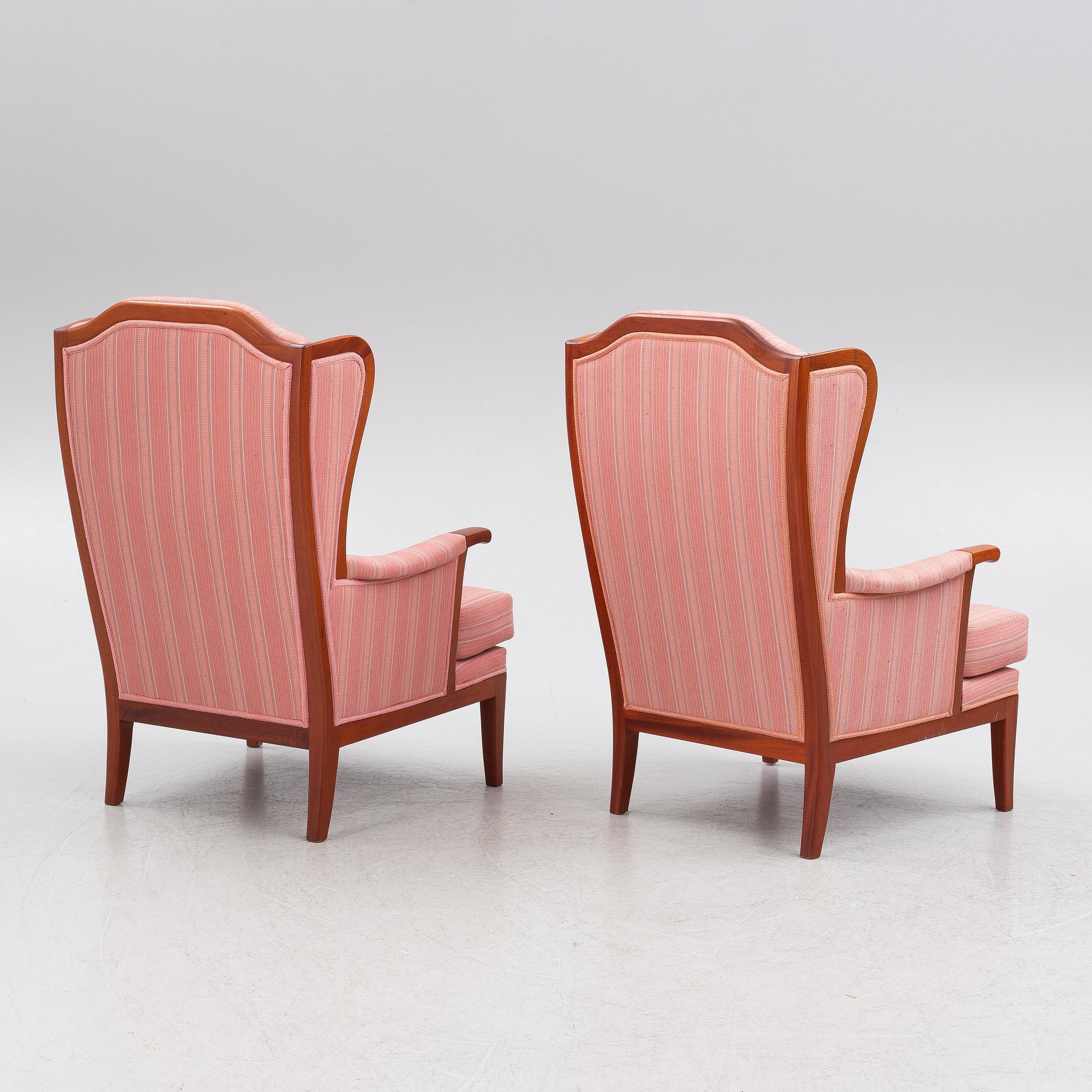 Carl Malmsten, a pair of 'Husfadern' armchairs, OH Sjögren 1988.