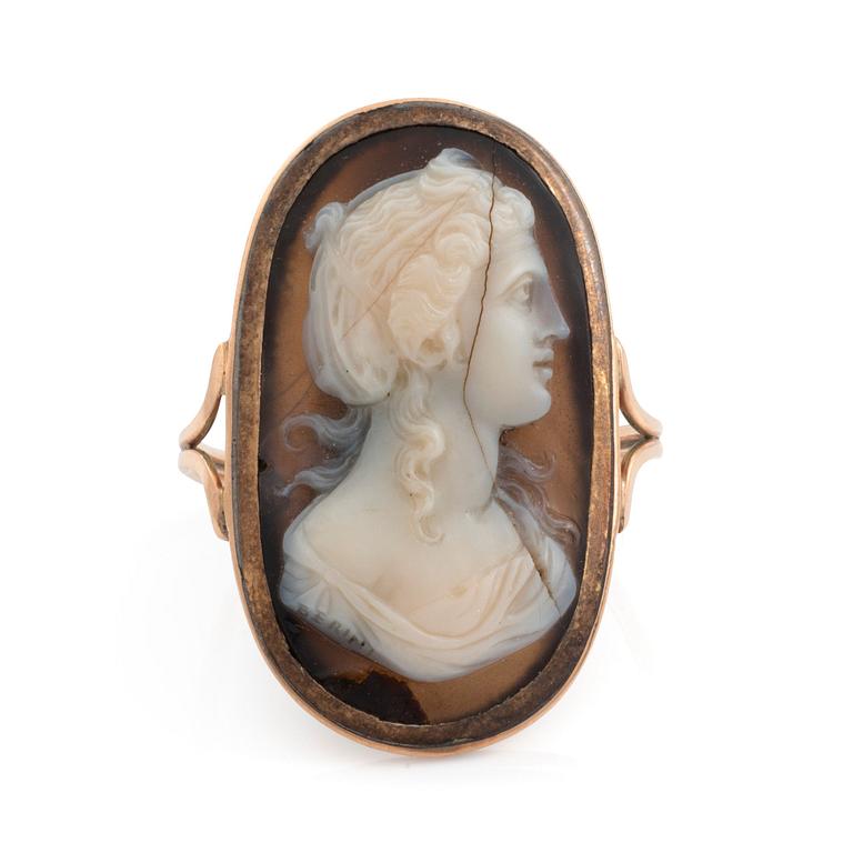 A gold and cameoring, signed Berini.
