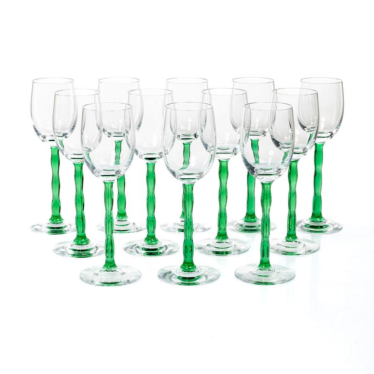 Gunnar Cyrén, twelve 'Nobel' wine glasses, Orrefors.