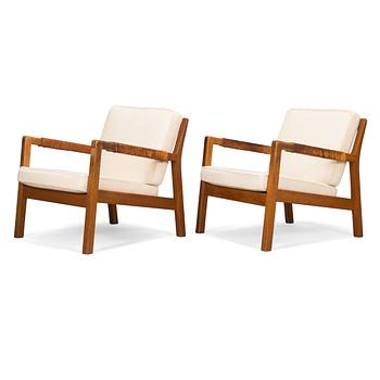 Carl Gustaf Hiort af Ornäs, a pair of mid-20th-century 'Rialto' open armchairs, Puunveisto Oy - Träsnideri Ab, Finland.