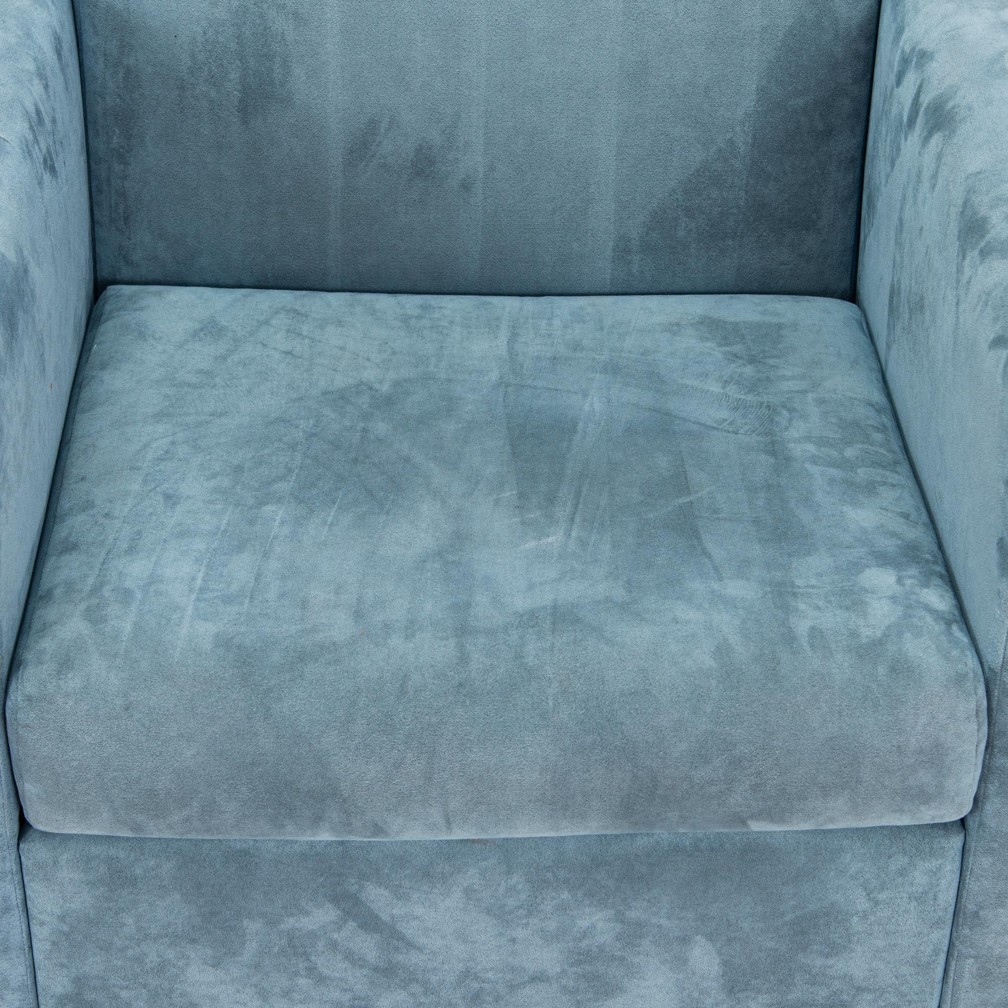 Antti Evävaara, A pair of "Vekki" armchairs, manufacturer Studio Antti E, early 1990s.