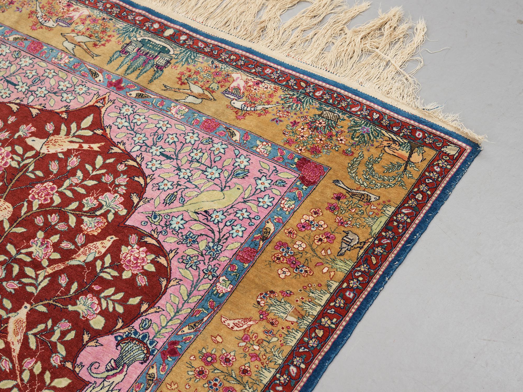 Matta, semiantik orientalisk, ca 225 x 143 cm.