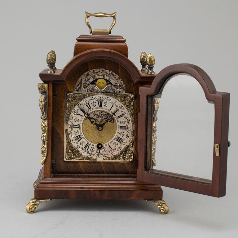 A second half of the 20th century mantel clock, John Thomas, London.