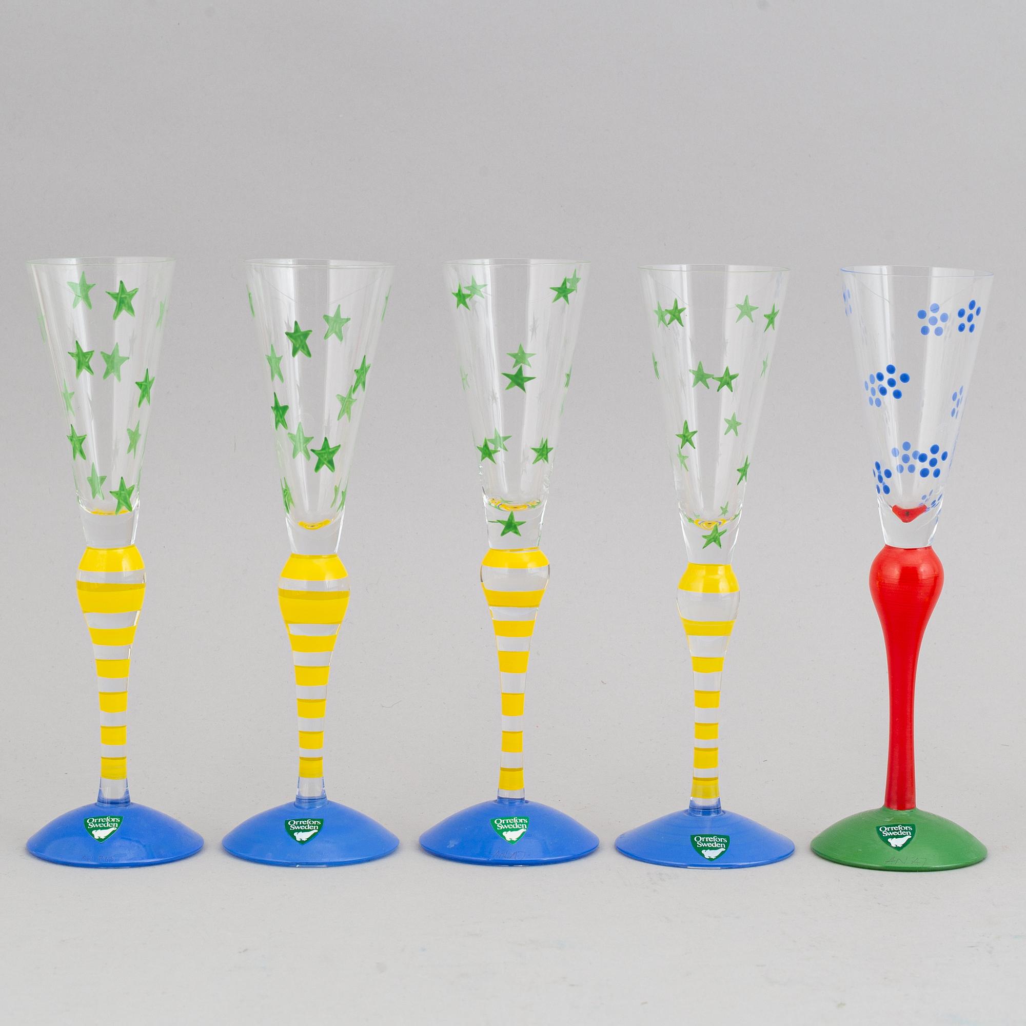 Anne Nilsson,  a set of10 glasses and decanter, "Clown", Orrefors.