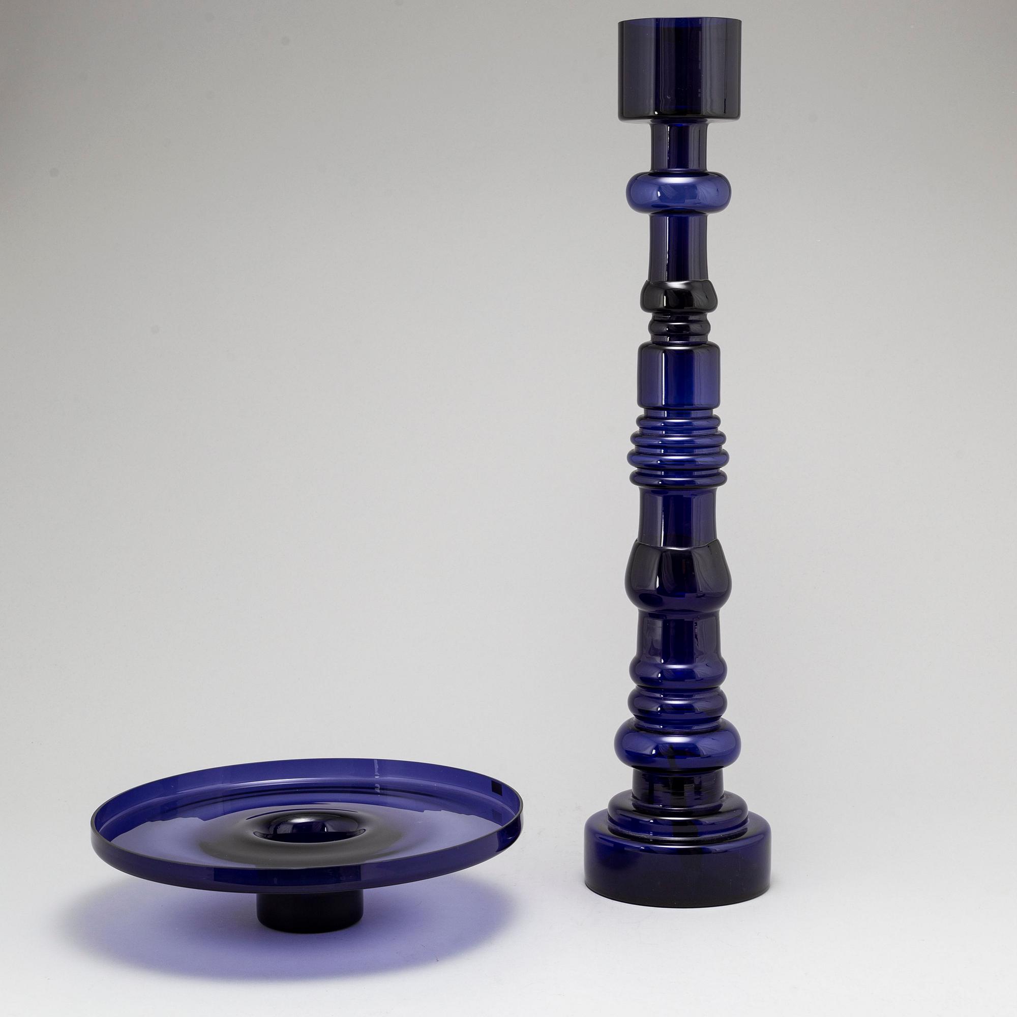 OIVA TOIKKA, KYNTTILÄNJALKA/ MALJAKKO, lasia, "Majakka", signeerattu Notsjö Nuutajärvi. Tuotannossa 1964-1973.