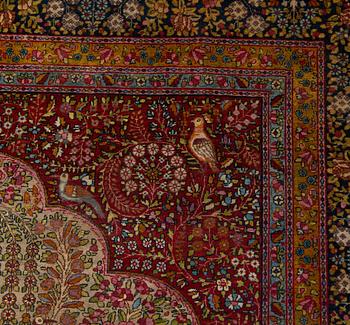 MATTO, semi-antique Kerman, ca 360 x 284 cm.