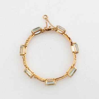 Armband, 18K guld med akvamariner.