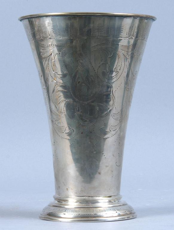 BÄGARE, silver, rokokostil, C G Hallberg, 1934. 340 gr.