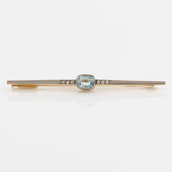 Cushion shaped aquamarine and rose cut diamond pin brooch, Strömdahls,