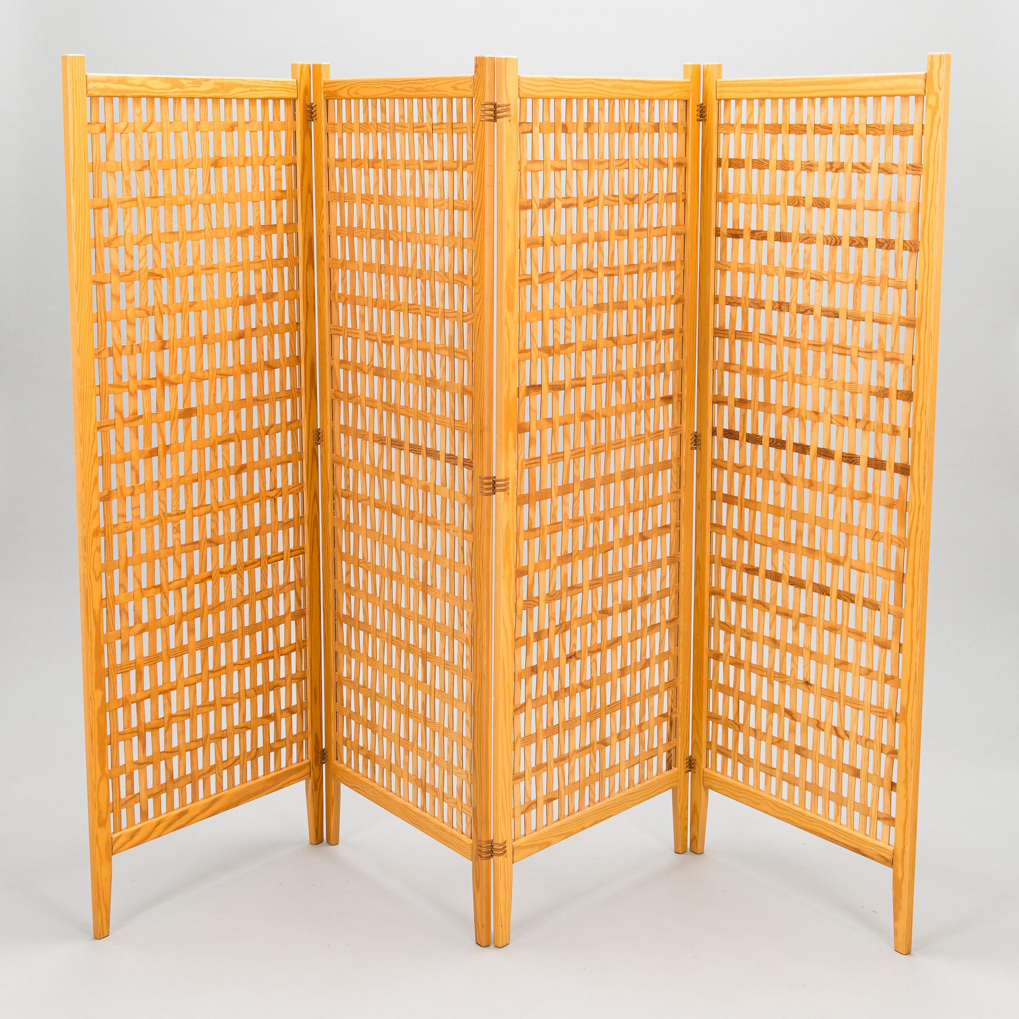 A mid-20th century 'Spåna' folding screen for Alberts Tibro.