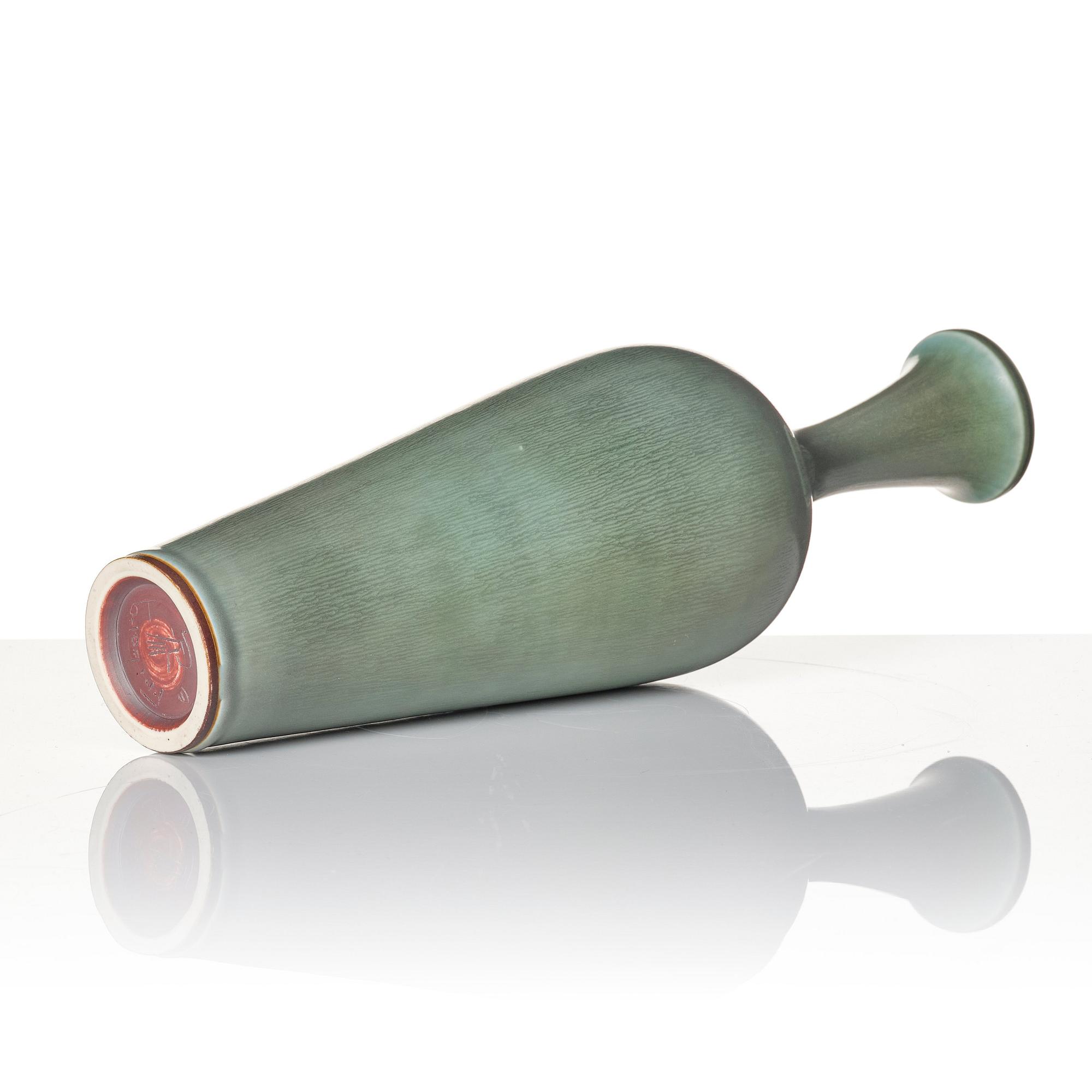 Berndt Friberg, a stoneware vase, Gustavsberg Studio, Sweden 1963.