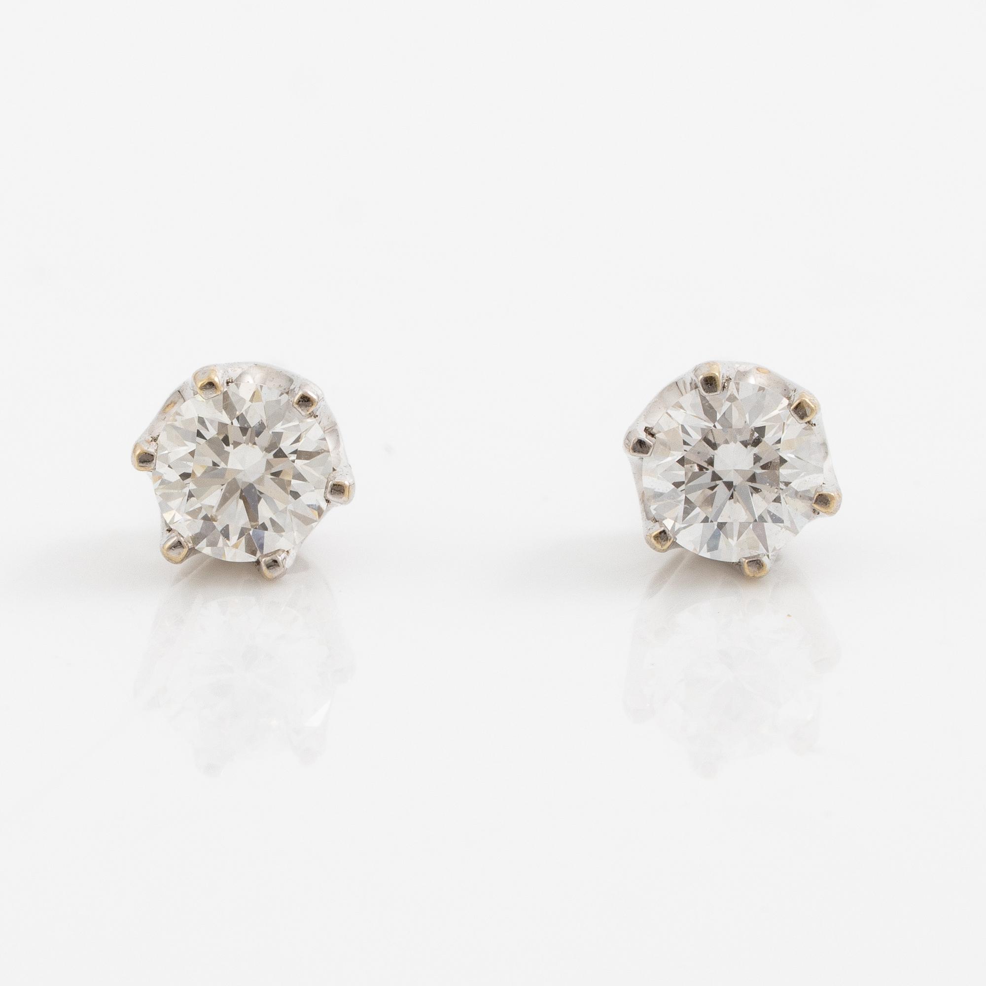Earrings, a pair, 18K white gold with brilliant-cut diamonds.