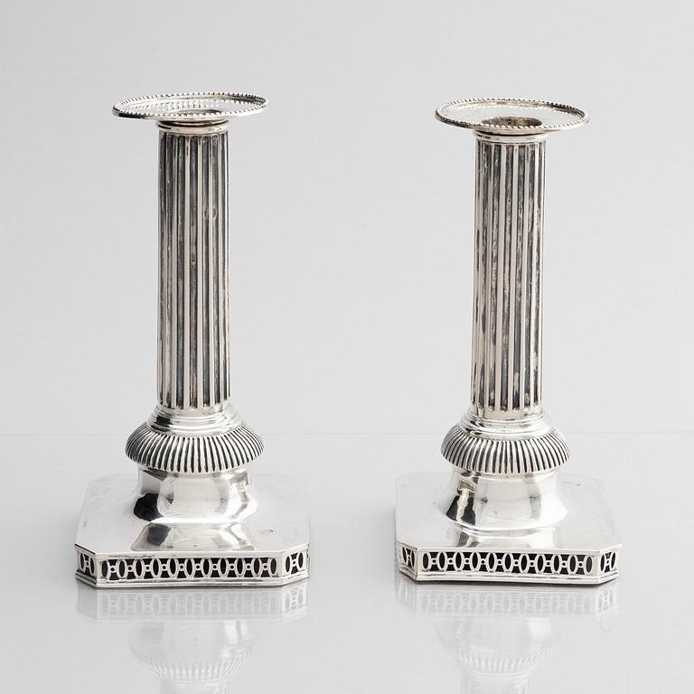 Pehr Zethelius, ljusstakar, ett par, silver, Stockholm 1794. Gustavianska.