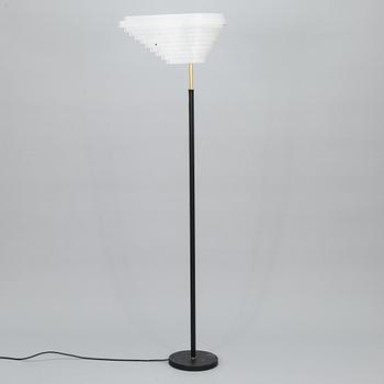 Alvar Aalto, a late 20th century 'Angel wing' floorlight model 'A 805' for Valaisinpaja.