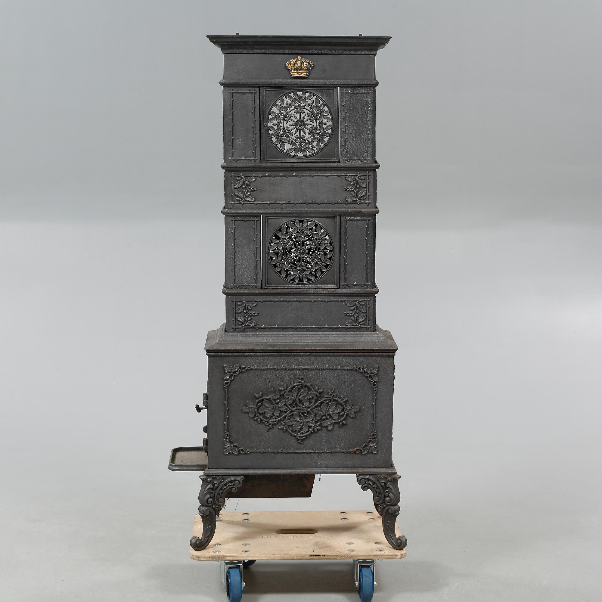 Kamin, gjutjärn, 1900-talets första hälft.