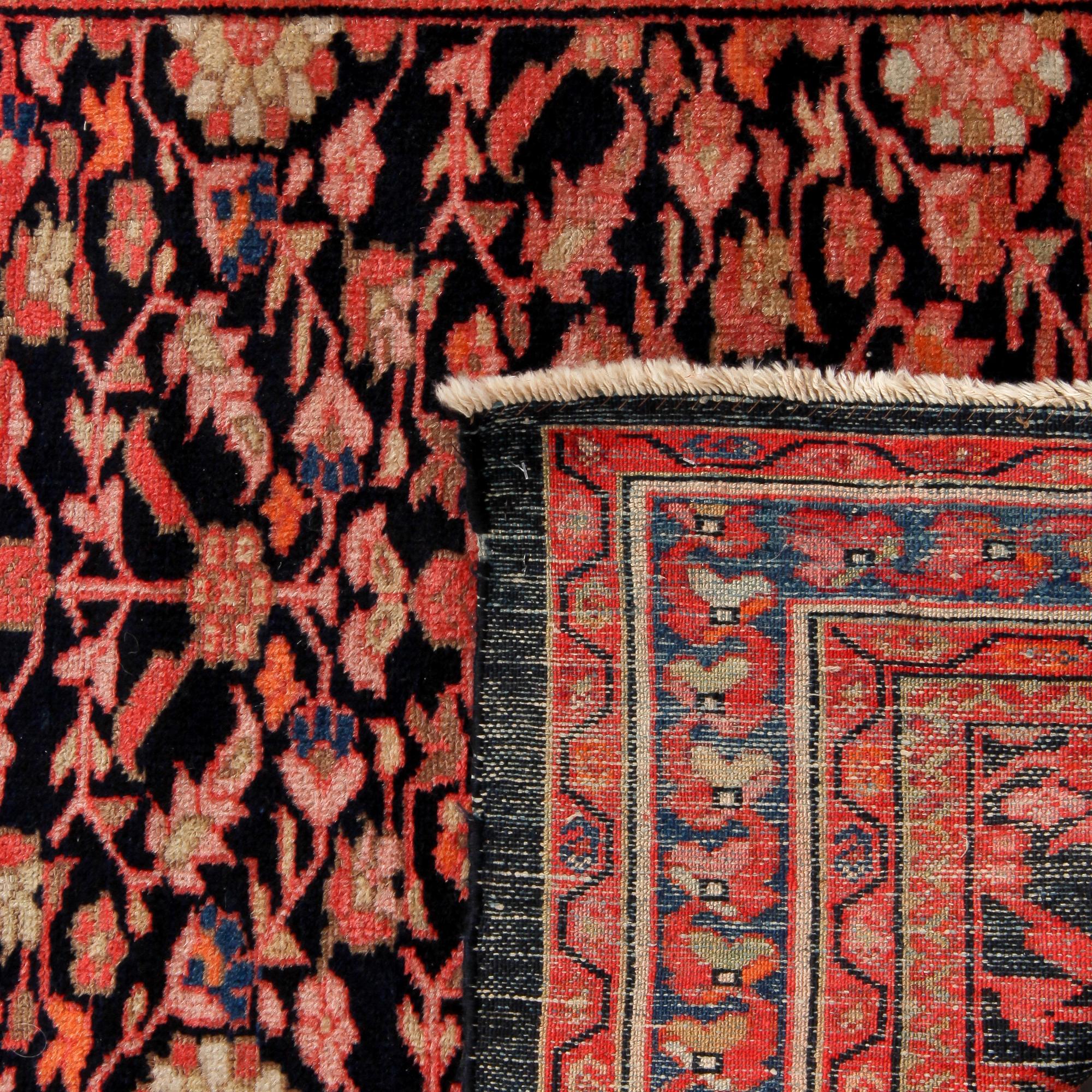 MATTA, orientalisk, semiantik. 100 x 400 cm.