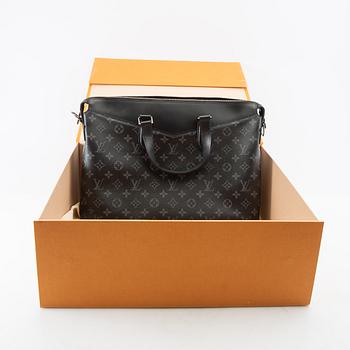 Louis Vuitton, dataväska/portfölj "Explorer" 2022.