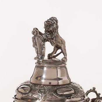 Praktkanna, sterlingsilver, nyrenässansstil, Lale Silverware & Co Ltd, Istanbul, Turkiet, 1900-tal.