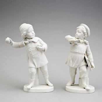 TWO PARIAN FIGURES, Gustafsberg 1911.