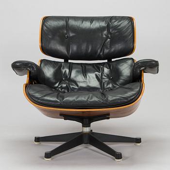 Charles & Ray Eames, 'Lounge chair' and ottoman, licensed by Mobilier International France, 1977.