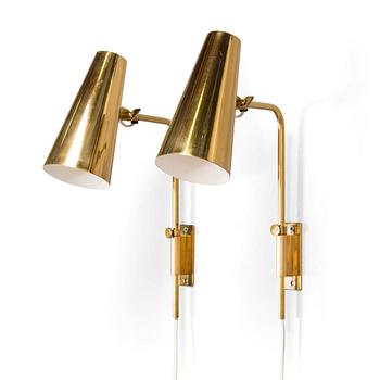 Paavo Tynell, a pair of mid-20th century '9459' wall lights for Taito.