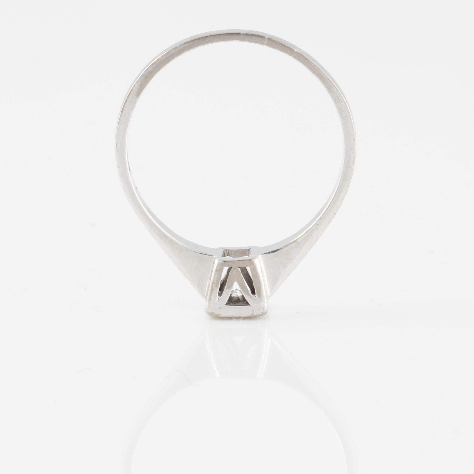 RING, med briljantslipad diamant 0.14 ct.
